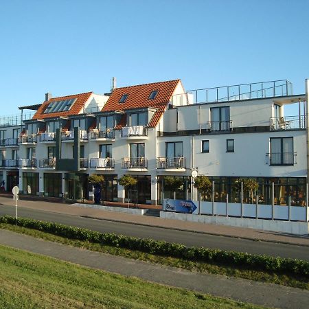 Hotel Vier Jahreszeiten Bensersiel Exterior foto